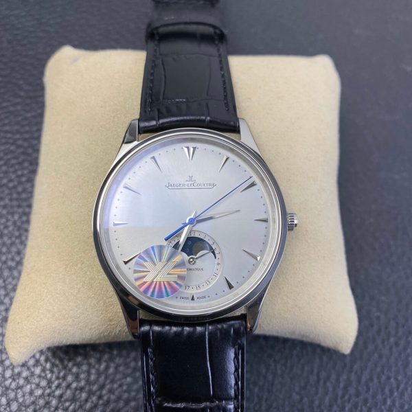 JAEGER-LECOULTER_41